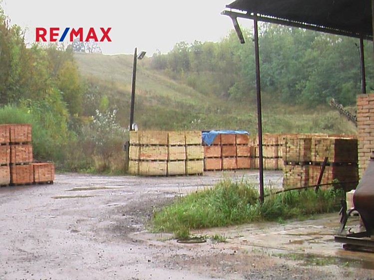 Prodej výrobní haly, prostoru 25 000 m² - foto 3