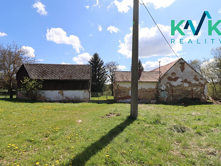 Prodej zemědělského objektu 810 m² - foto 8
