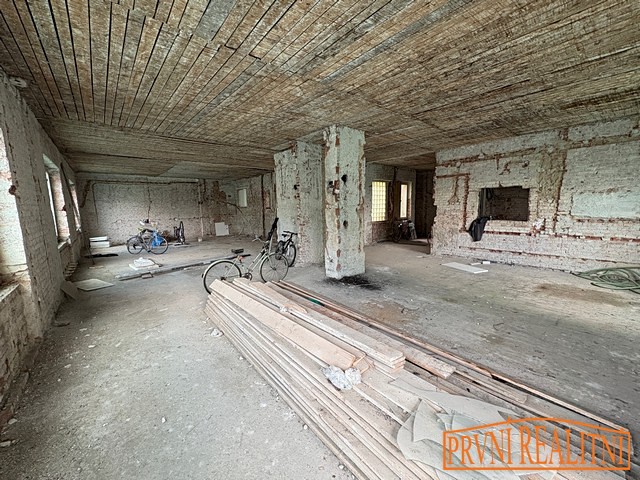 Prodej komerční nemovitosti 564 m² - foto 6