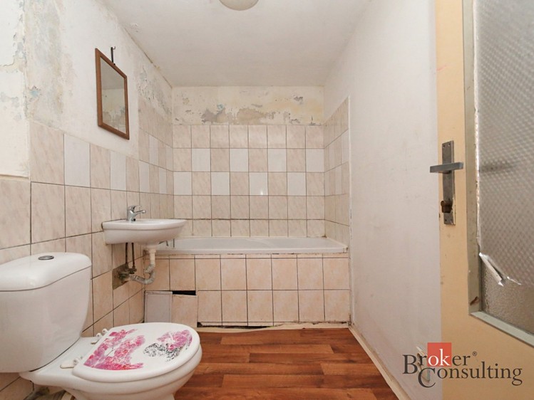 Prodej činžovního domu 300 m² - foto 6