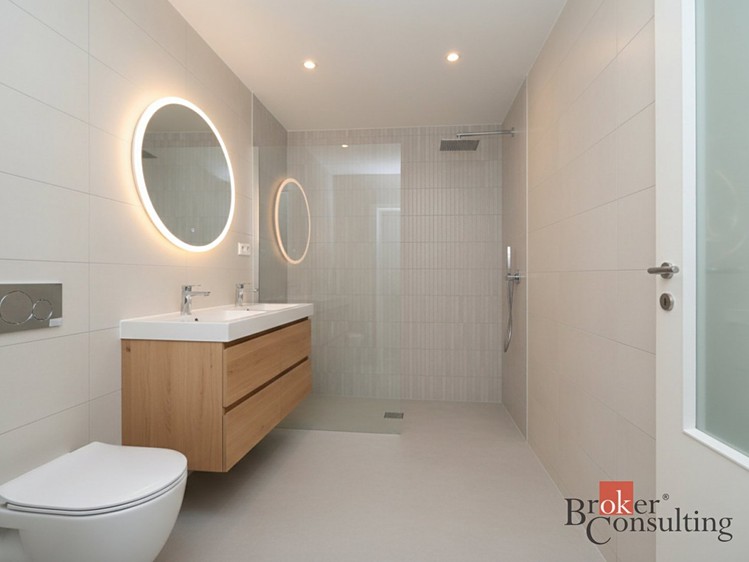 Prodej činžovního domu 300 m² - foto 7