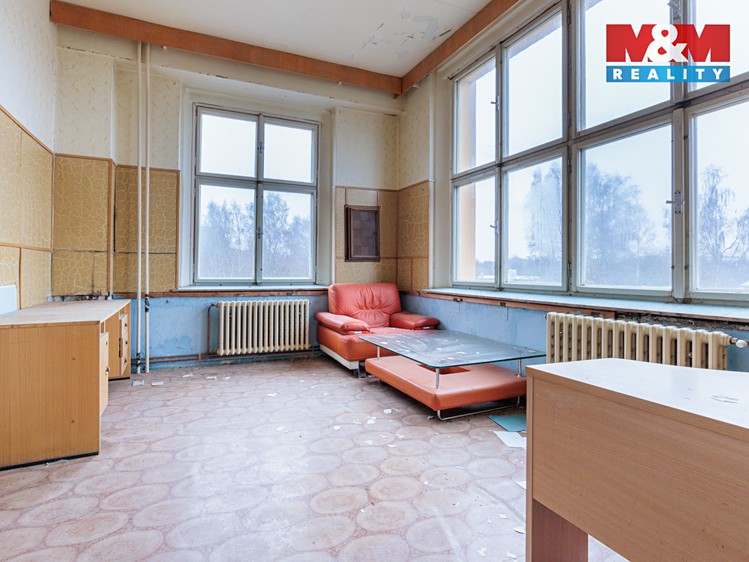 Prodej činžovního domu 2 400 m² - foto 7