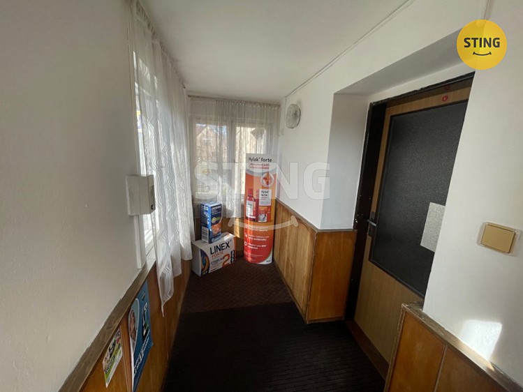 Prodej komerční nemovitosti 200 m² - foto 4