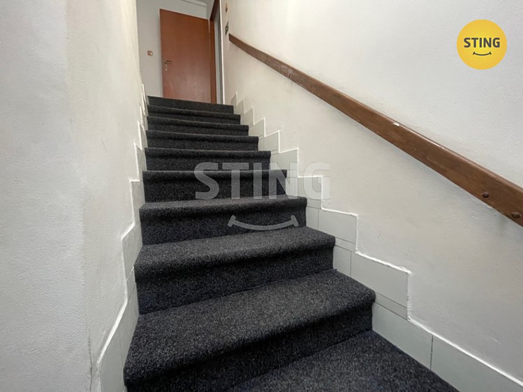 Prodej komerční nemovitosti 200 m² - foto 7