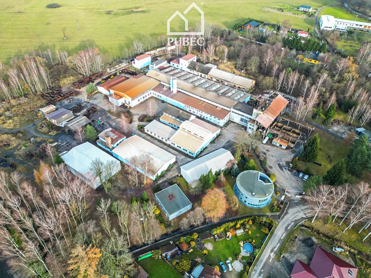Prodej skladového prostoru 11 000 m² - foto 1