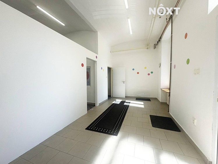 Prodej obchodního prostoru 48 m² - foto 5