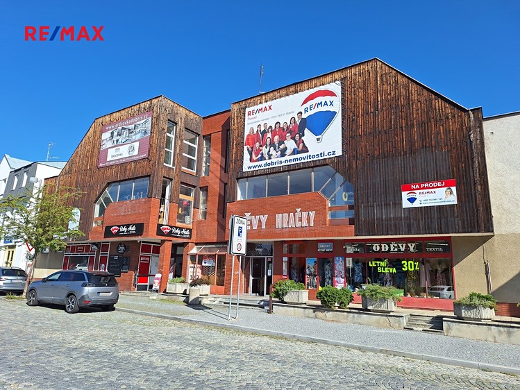 Prodej obchodního prostoru 503 m² - foto 1