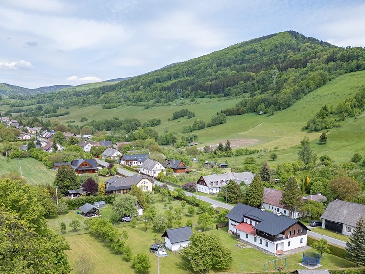 Prodej ubytovacího zařízení 210 m² - foto 4