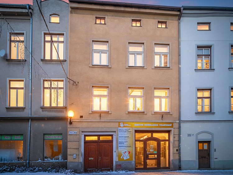 Prodej činžovního domu 650 m² - foto 1