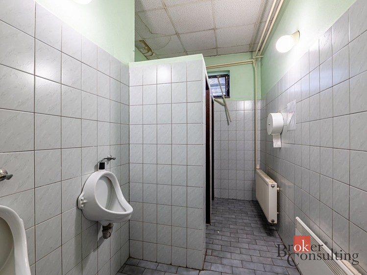 Prodej výrobní haly, prostoru 6 551 m² - foto 3