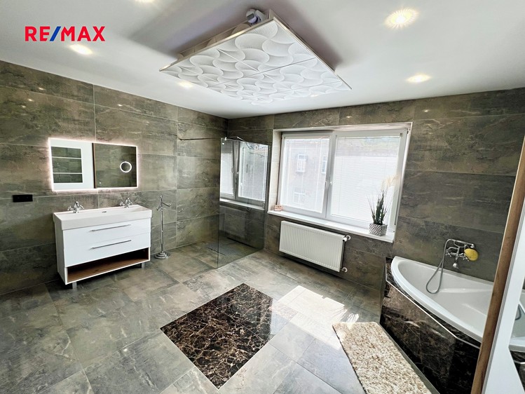 Prodej činžovního domu 510 m² - foto 8