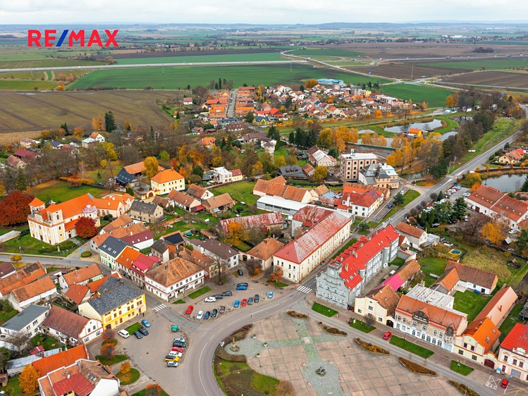 Prodej komerční nemovitosti 2 490 m² - foto 4