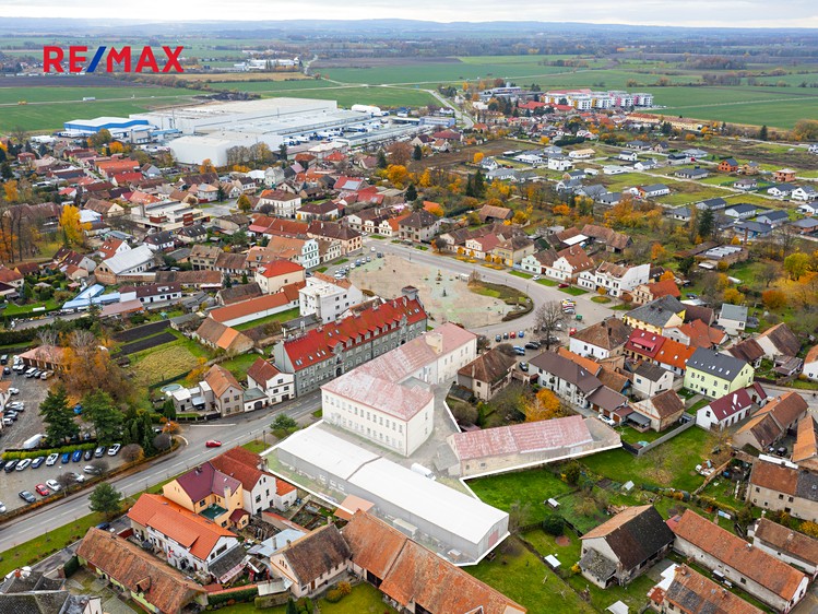 Prodej komerční nemovitosti 2 490 m² - foto 6