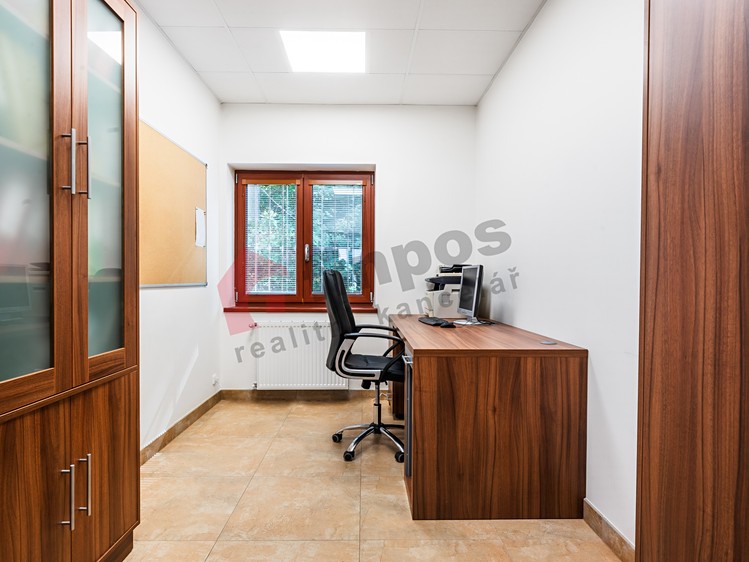 Prodej obchodního prostoru 544 m² - foto 3