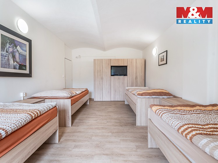 Prodej činžovního domu 732 m² - foto 4