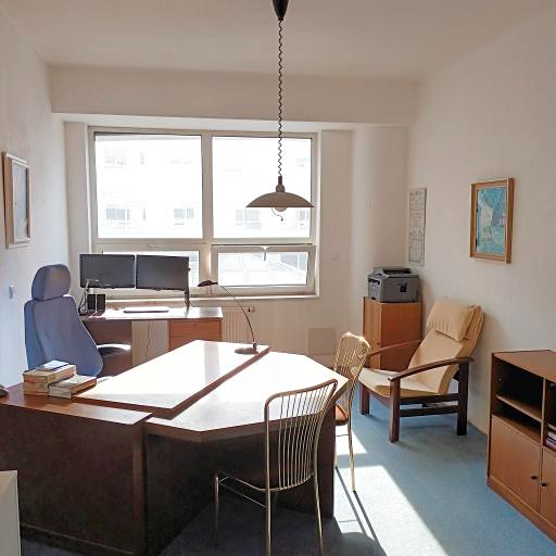 Pronájem kanceláře 27 m² - foto 4