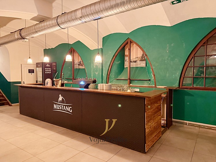 Pronájem restaurace 150 m² - foto 4