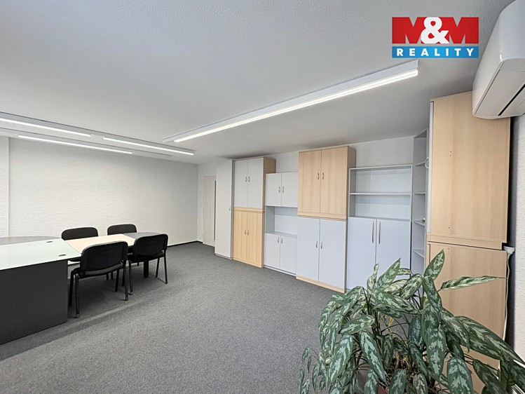 Pronájem kanceláře 34 m² - foto 2