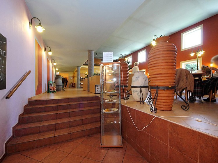 Pronájem kanceláře 148 m² - foto 4
