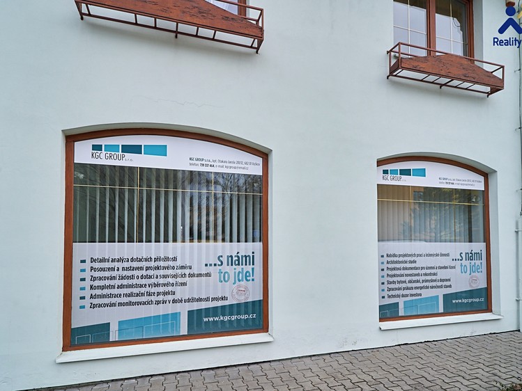 Pronájem obchodního prostoru 73 m² - foto 2