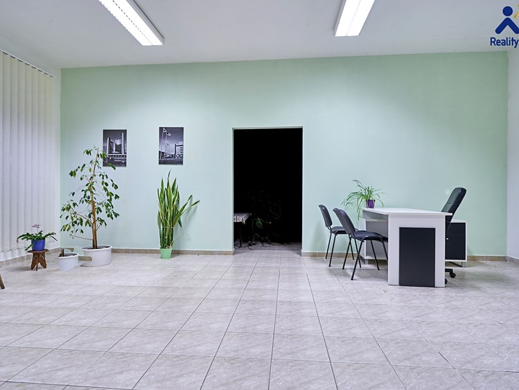 Pronájem obchodního prostoru 73 m² - foto 6