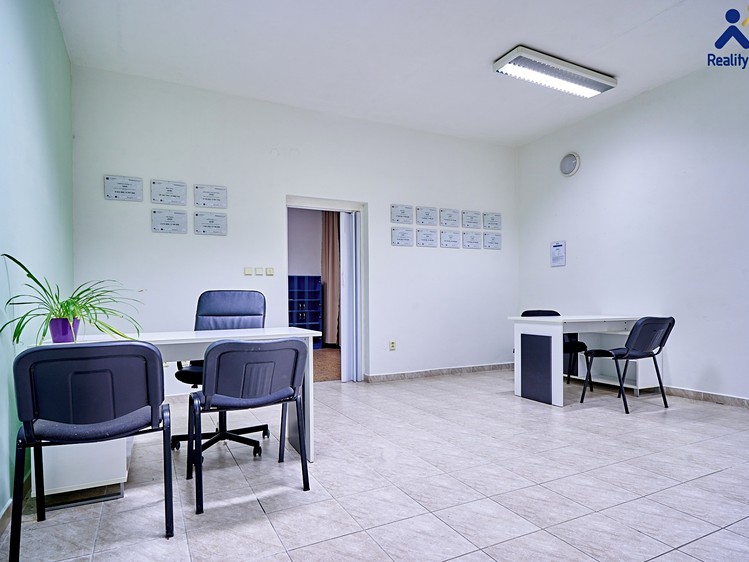 Pronájem obchodního prostoru 73 m² - foto 7
