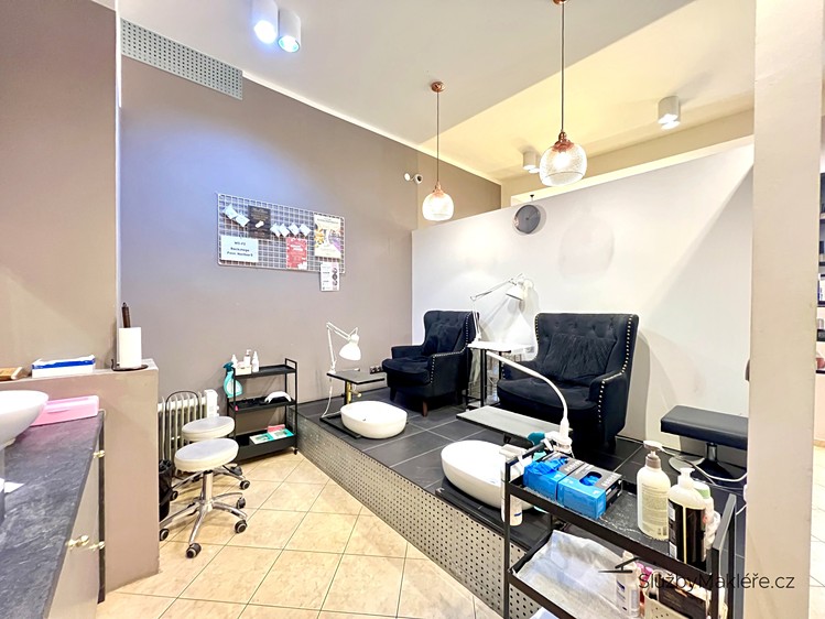 Pronájem komerční nemovitosti 92 m² - foto 7