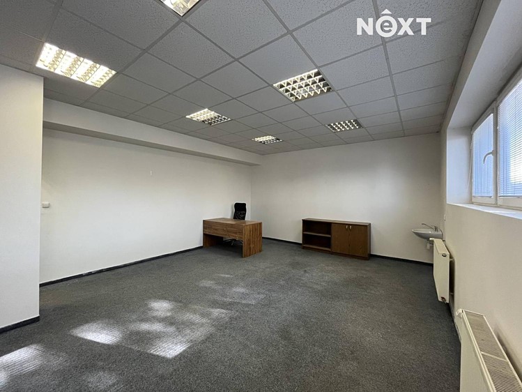 Pronájem kanceláře 36 m² - foto 2