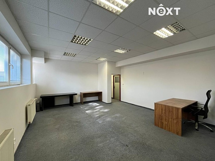 Pronájem kanceláře 36 m² - foto 1