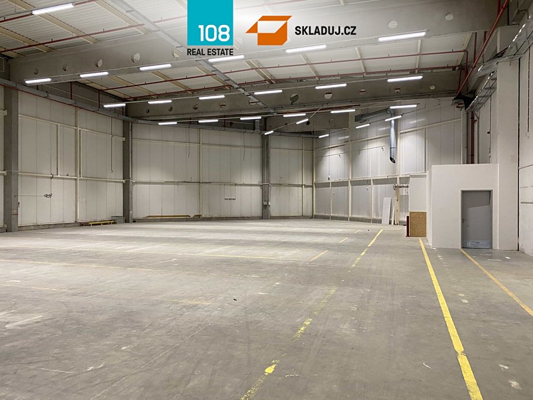 Pronájem skladového prostoru 1 241 m² - foto 2