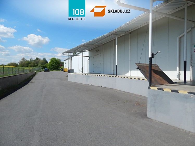 Pronájem skladového prostoru 909 m² - foto 2