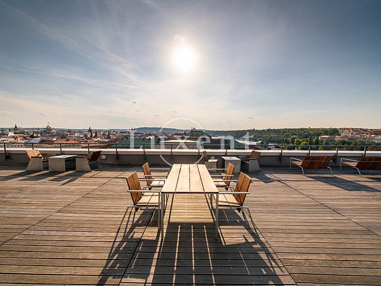 Pronájem kanceláře 570 m² - foto 3
