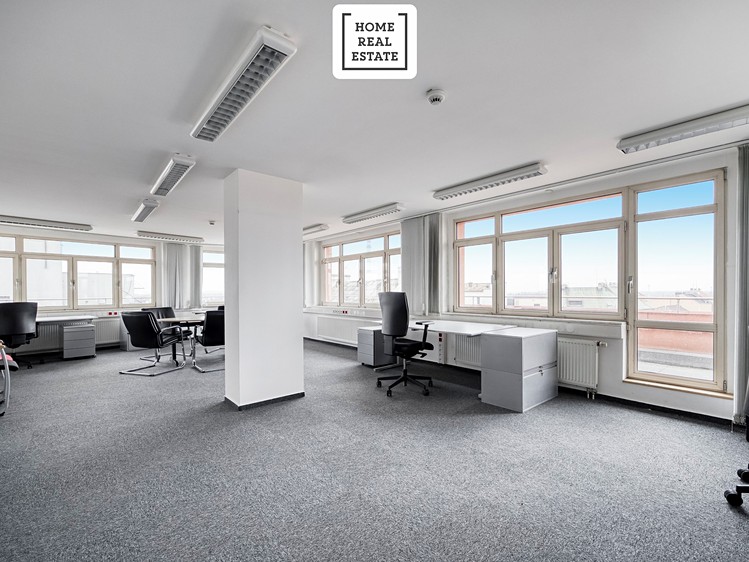 Pronájem kanceláře 256 m² - foto 2