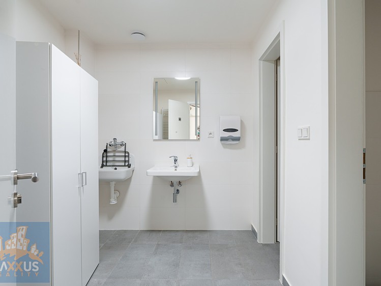 Pronájem obchodního prostoru 10 m² - foto 8