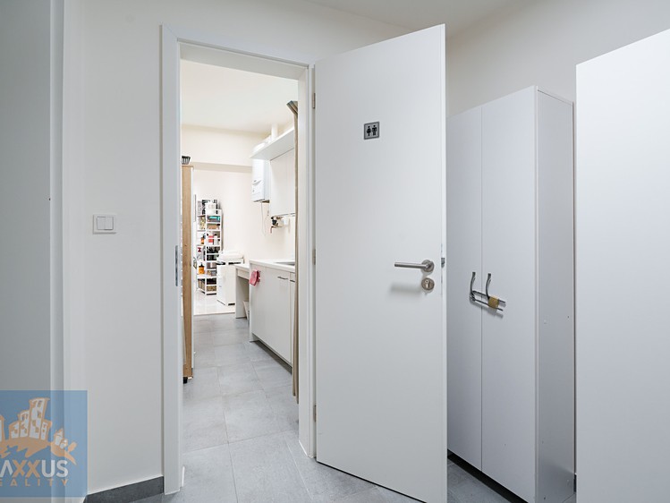 Pronájem obchodního prostoru 10 m² - foto 8