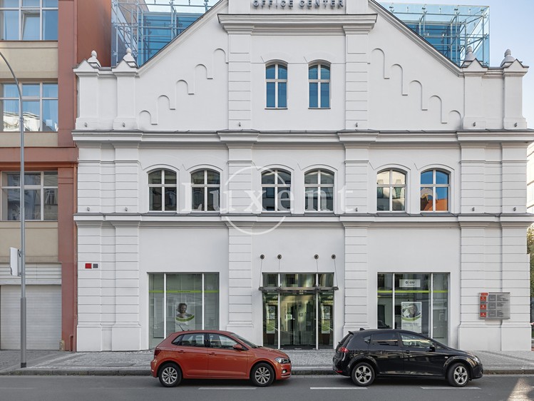Pronájem kanceláře 870 m² - foto 4