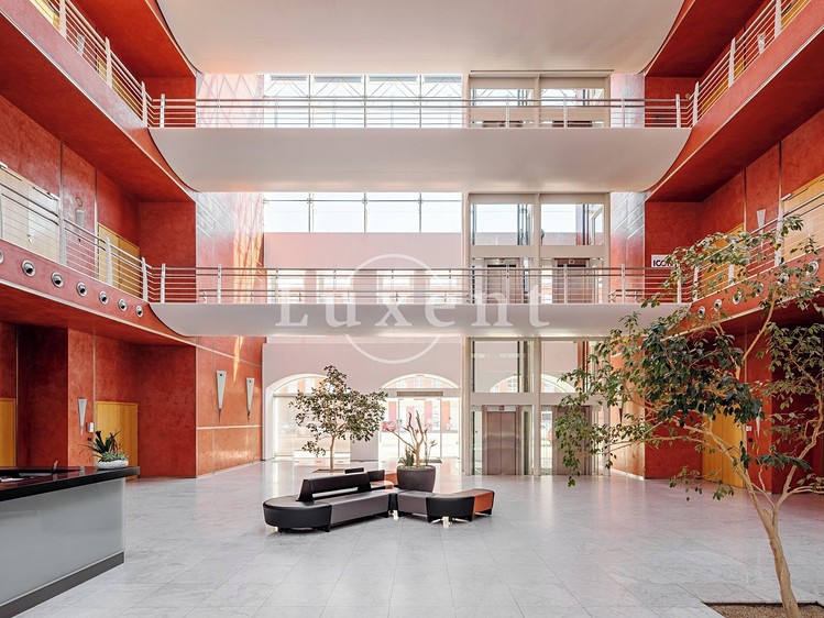 Pronájem kanceláře 870 m² - foto 1