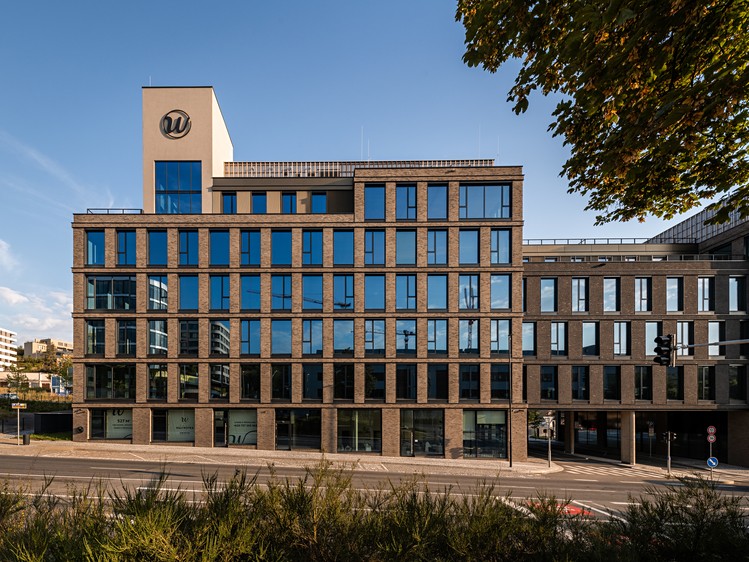 Pronájem kanceláře 250 m² - foto 2