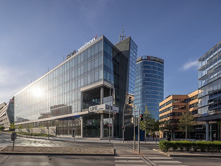 Pronájem kanceláře 443 m² - foto 1