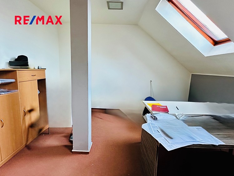 Pronájem kanceláře 18 m² - foto 3