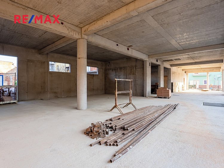 Pronájem obchodního prostoru 263 m² - foto 7
