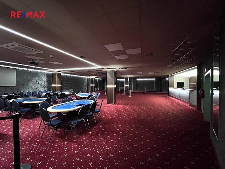 Pronájem obchodního prostoru 487 m² - foto 5