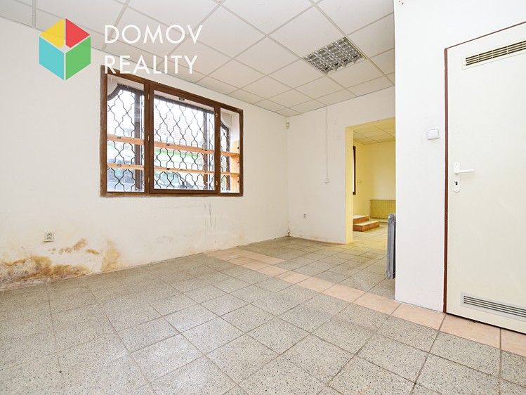 Pronájem obchodního prostoru 100 m² - foto 6