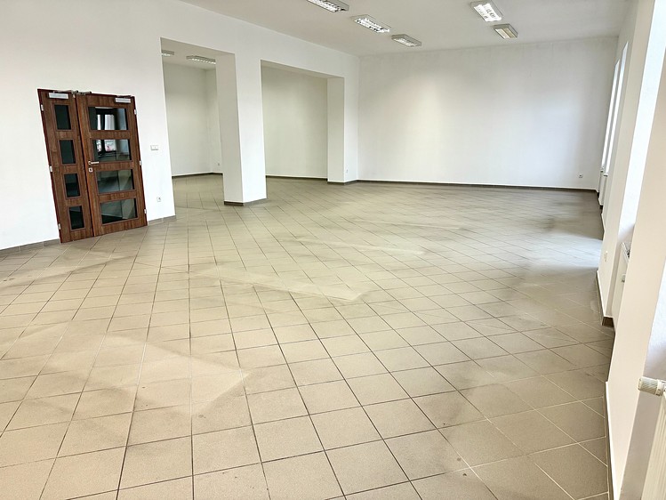 Pronájem obchodního prostoru 148 m² - foto 3