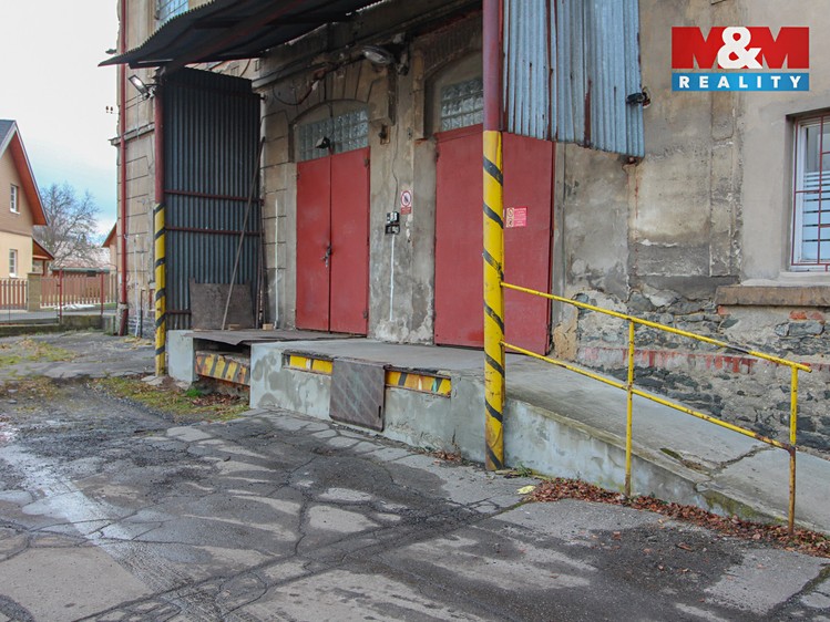 Pronájem skladového prostoru 700 m² - foto 3