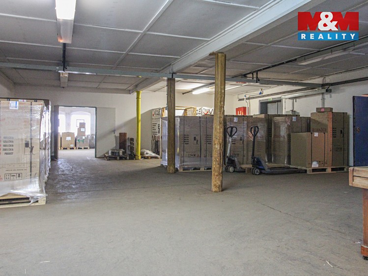 Pronájem skladového prostoru 700 m² - foto 8