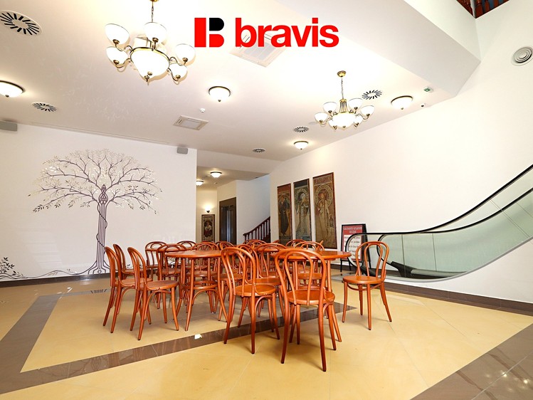 Pronájem obchodního prostoru 40 m² - foto 1