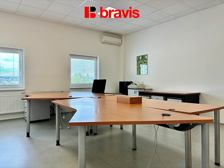 Pronájem kanceláře 257 m² - foto 4