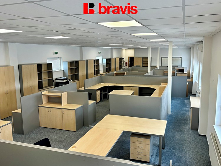 Pronájem kanceláře 257 m² - foto 6