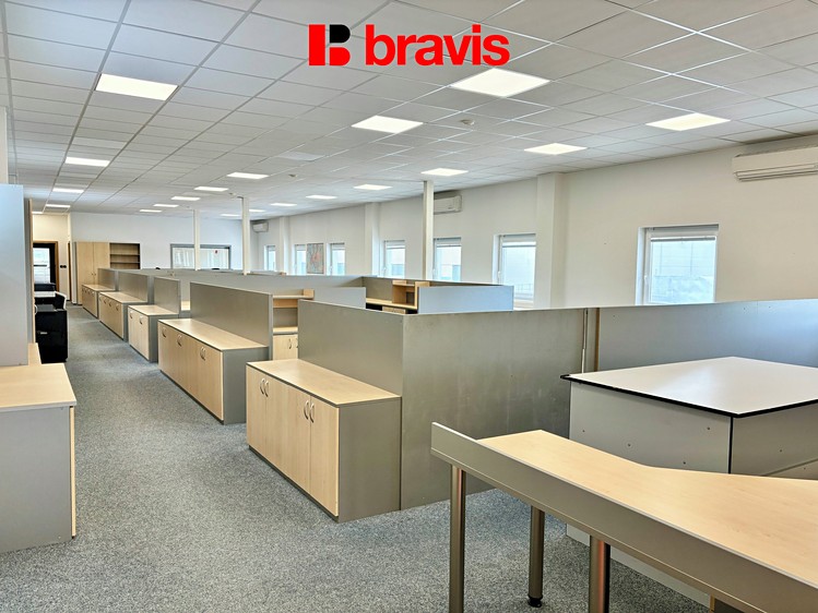Pronájem kanceláře 257 m² - foto 8